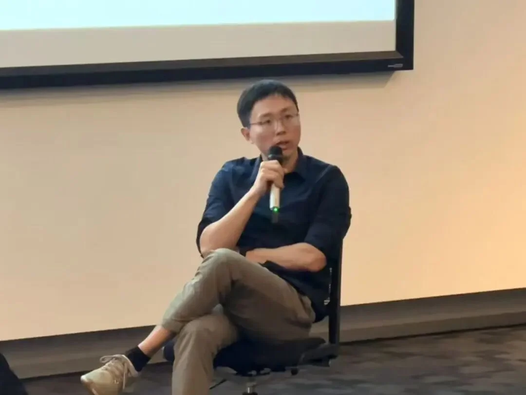 顶会具身辩论赛实况：徐丹飞激辩，PI连输三轮，谷歌大佬倒戈