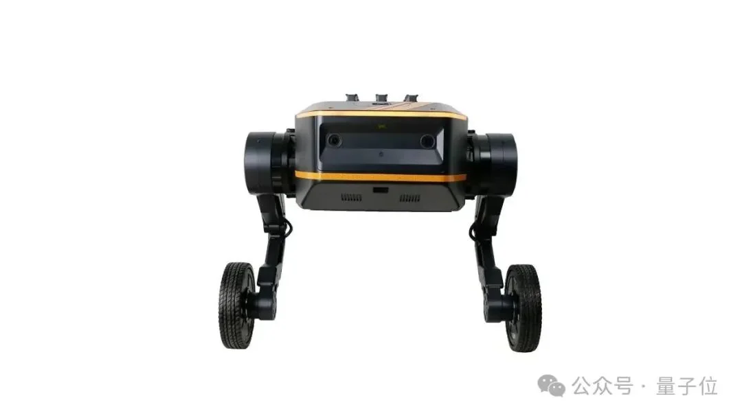 3秒变身!会合体的机器人,卖到全球50国