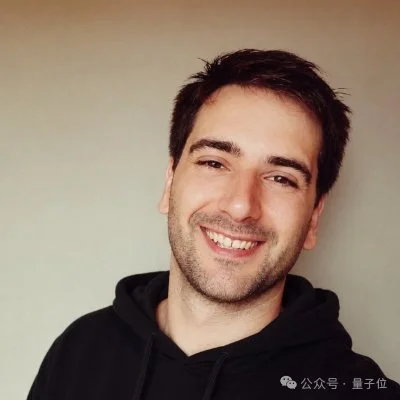 赛博义父Tibo爆料:谷歌早一年就做出了ChatGPT,硬是没敢发!