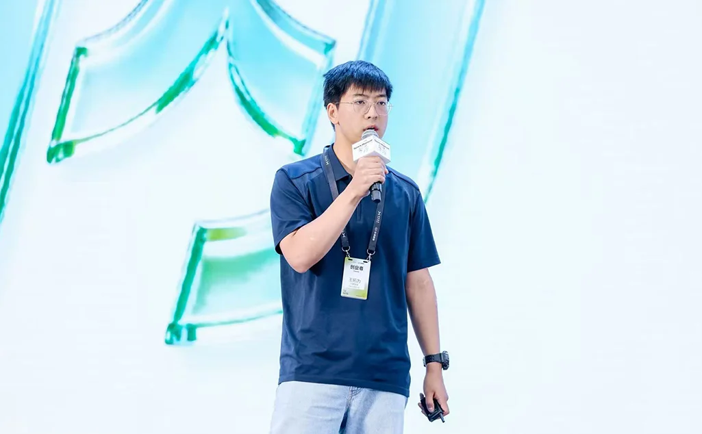 韶音投了一家端侧Infra公司,00后清华博士生打造AI native终端|智能涌现融资首发