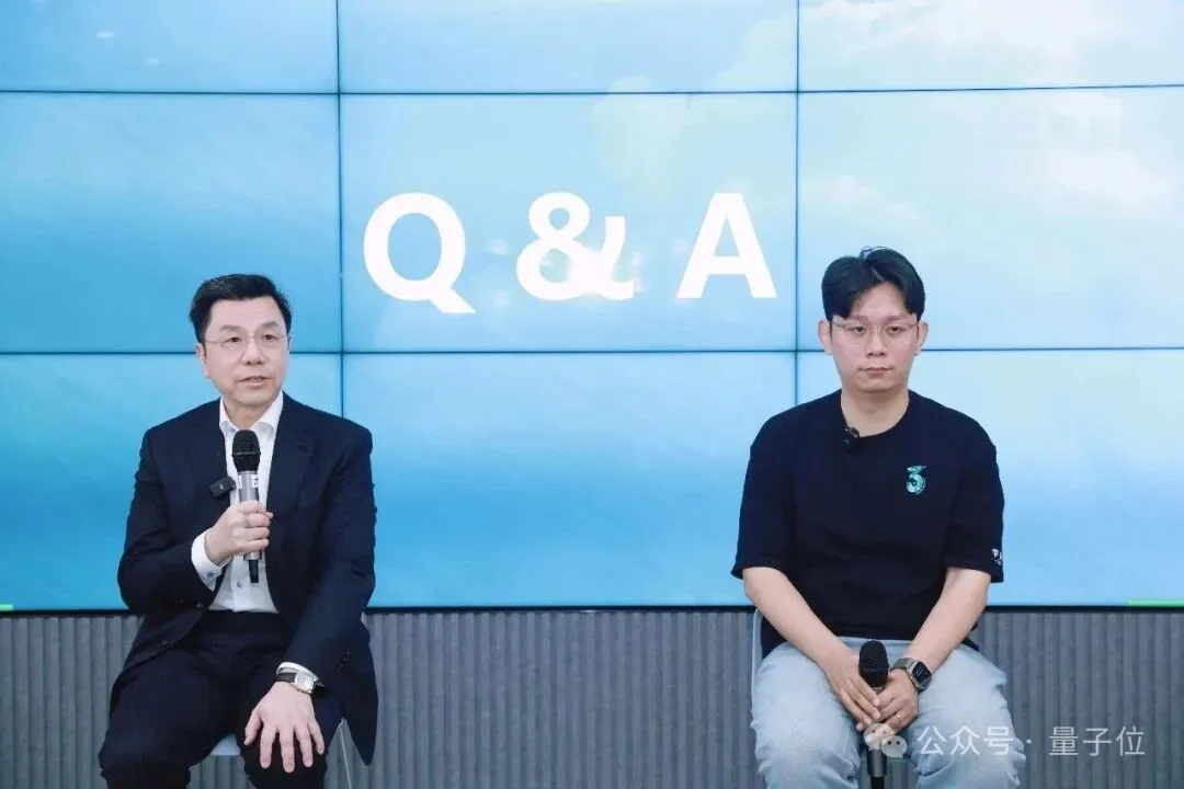 「没了李开复,零一万物还有什么?」一个敢问一个敢答