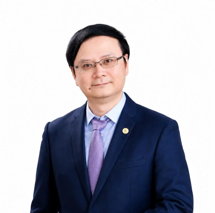 独家|撬开Jev黑箱,对话全球首批复现者:9B小模型跑通79毫秒“快决策”