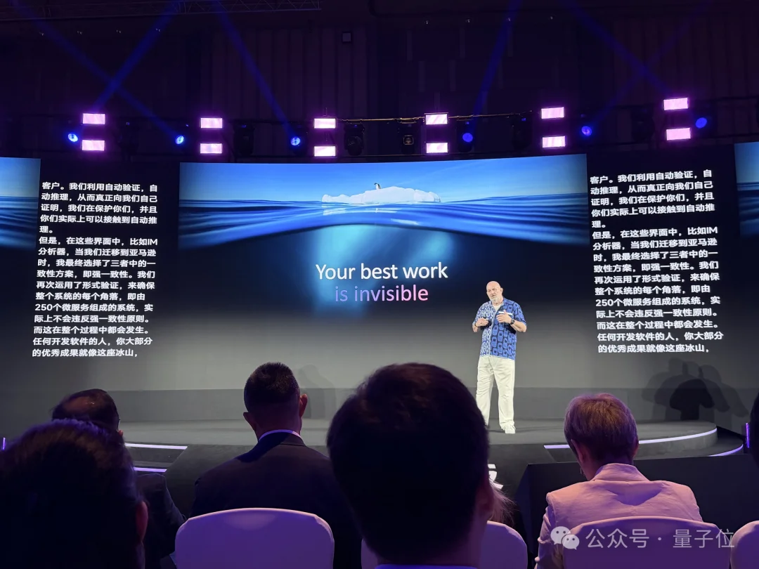 68岁亚马逊CTO，劝企业先三思再AI